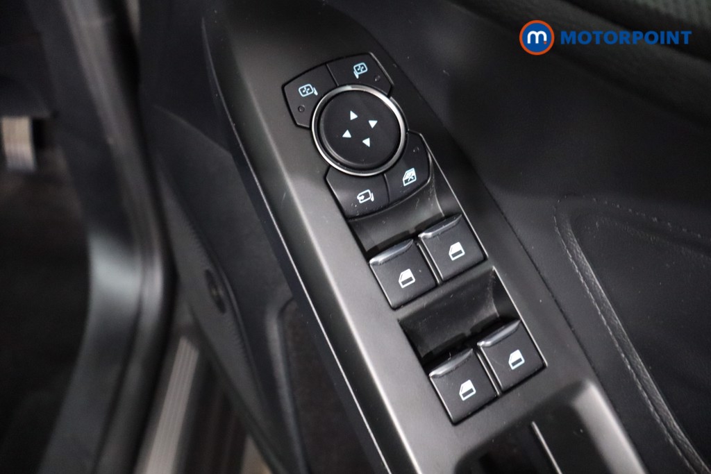 Ford Focus Titanium X Automatic Petrol Estate - Stock Number (1561543) - 24th supplementary image