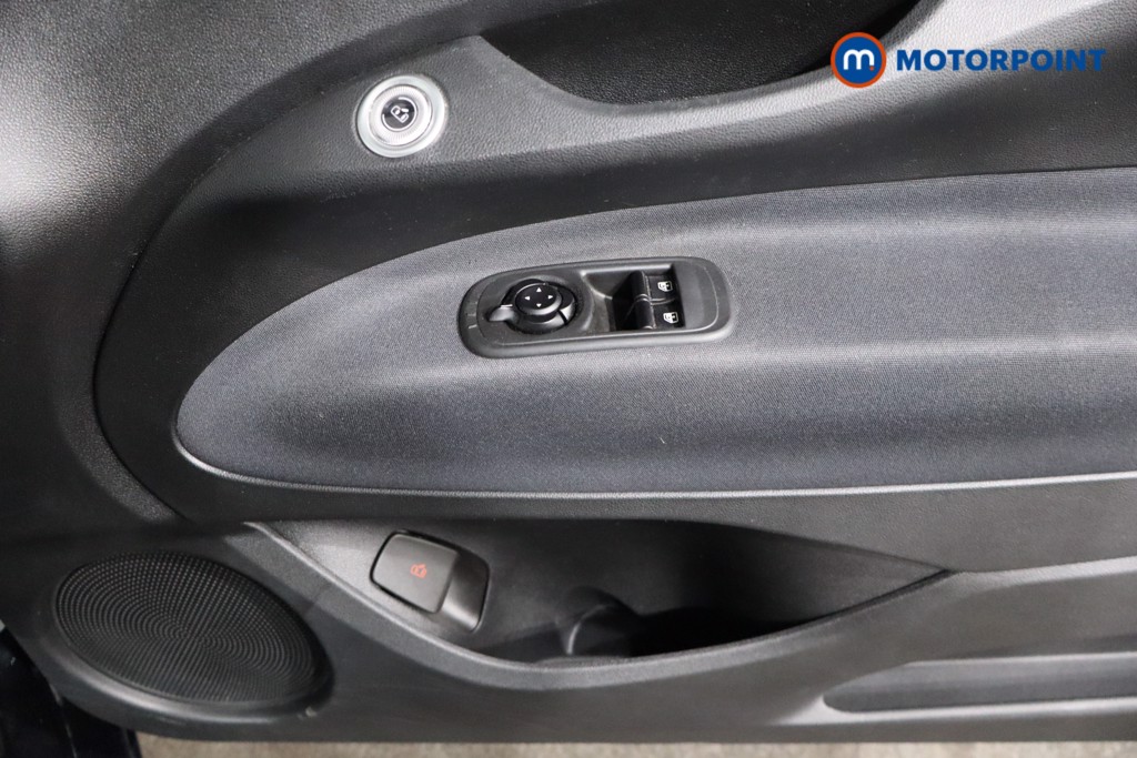 Fiat 500 Icon Automatic Electric Hatchback - Stock Number (1556150) - 22nd supplementary image