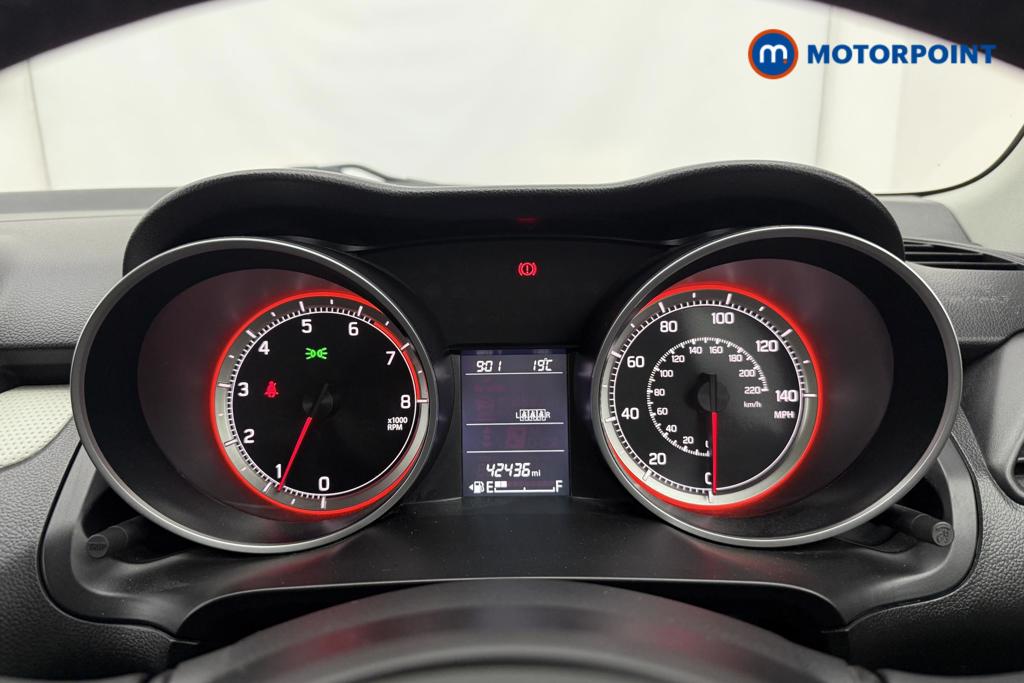 Suzuki Swift Attitude Manual Petrol Hatchback - Stock Number (1556585) - 5th supplementary image