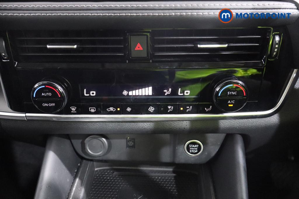 Nissan Qashqai N-Connecta Automatic Petrol SUV - Stock Number (1556741) - 3rd supplementary image