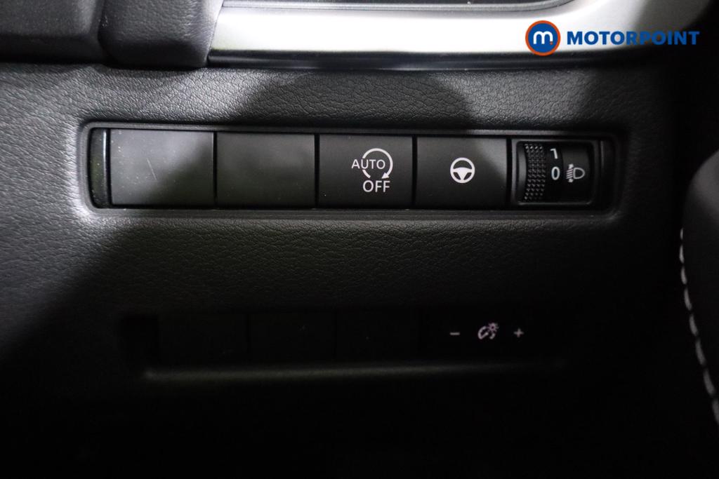 Nissan Qashqai N-Connecta Automatic Petrol SUV - Stock Number (1556741) - 11th supplementary image