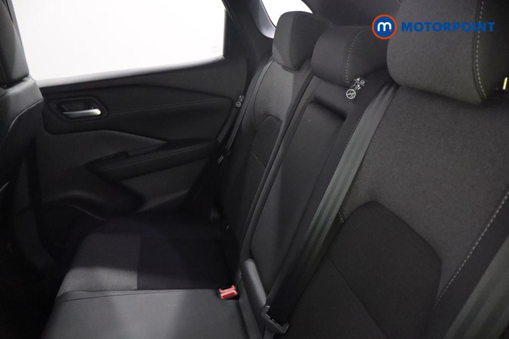 Nissan Qashqai N-Connecta Automatic Petrol SUV - Stock Number (1556741) - 16th supplementary image