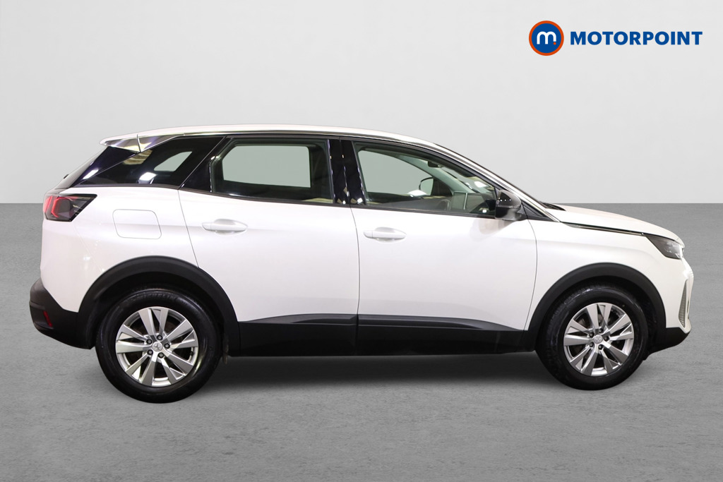 Peugeot 3008 Active Premium Manual Diesel SUV - Stock Number (1557356) - Drivers side