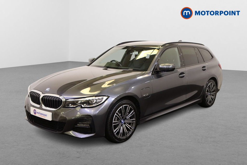 BMW 3 Series M Sport Automatic Petrol Plug-In Hybrid Estate - Stock Number (1557834) - Passenger side front corner
