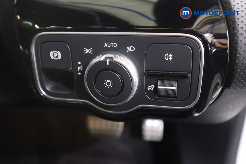 Mercedes-Benz CLA Amg Line Automatic Diesel Coupe - Stock Number (1557989) - 9th supplementary image