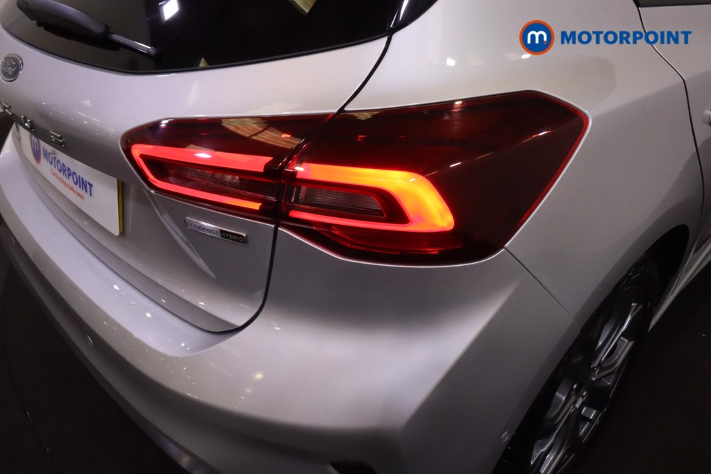 Ford Focus St-Line Edition Manual Petrol-Electric Hybrid Hatchback - Stock Number (1558489) - 23rd supplementary image