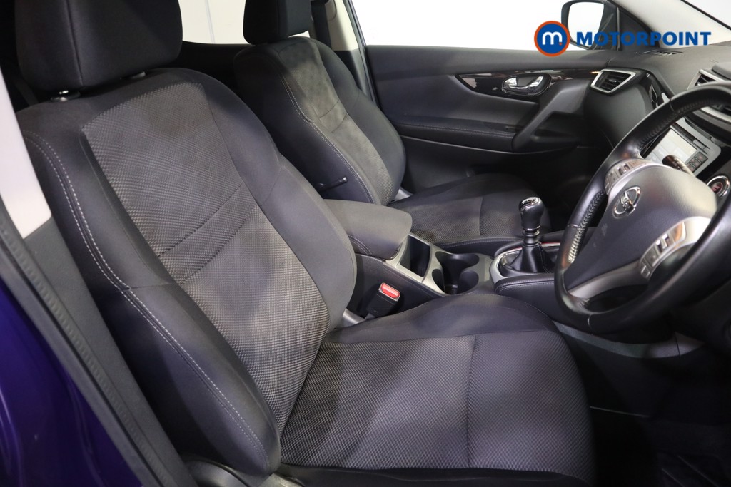 Nissan Qashqai N-Connecta Manual Diesel SUV - Stock Number (1559119) - 10th supplementary image