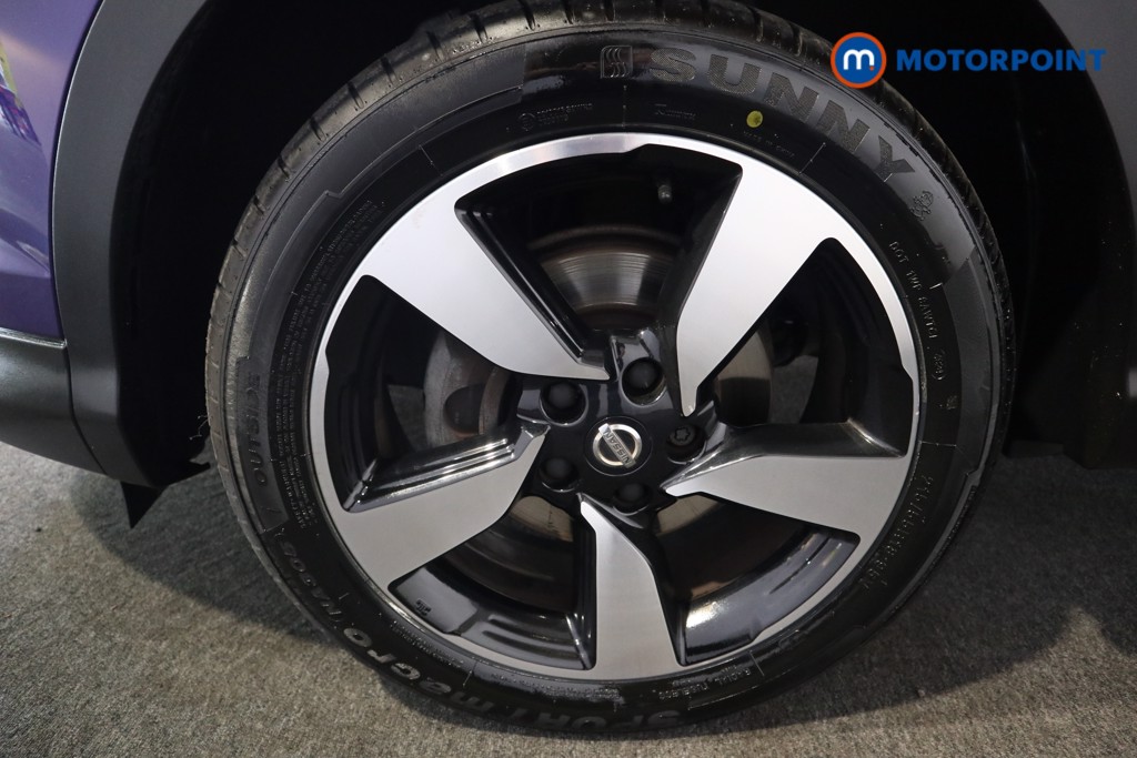 Nissan Qashqai N-Connecta Manual Diesel SUV - Stock Number (1559119) - 15th supplementary image