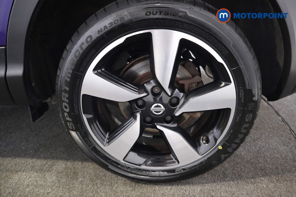 Nissan Qashqai N-Connecta Manual Diesel SUV - Stock Number (1559119) - 16th supplementary image
