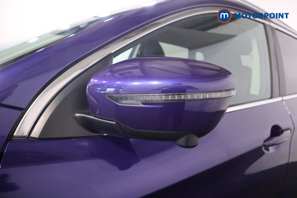 Nissan Qashqai N-Connecta Manual Diesel SUV - Stock Number (1559119) - 22nd supplementary image