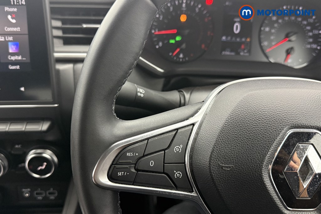 Renault Captur Iconic Manual Petrol SUV - Stock Number (1559454) - 7th supplementary image