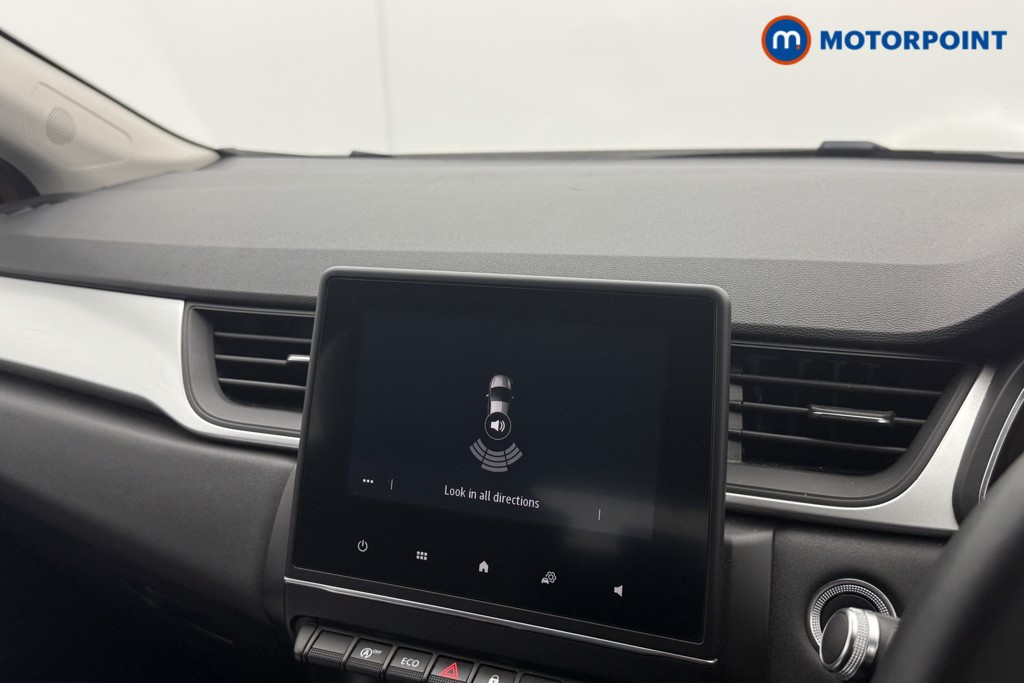 Renault Captur Iconic Manual Petrol SUV - Stock Number (1559454) - 12th supplementary image