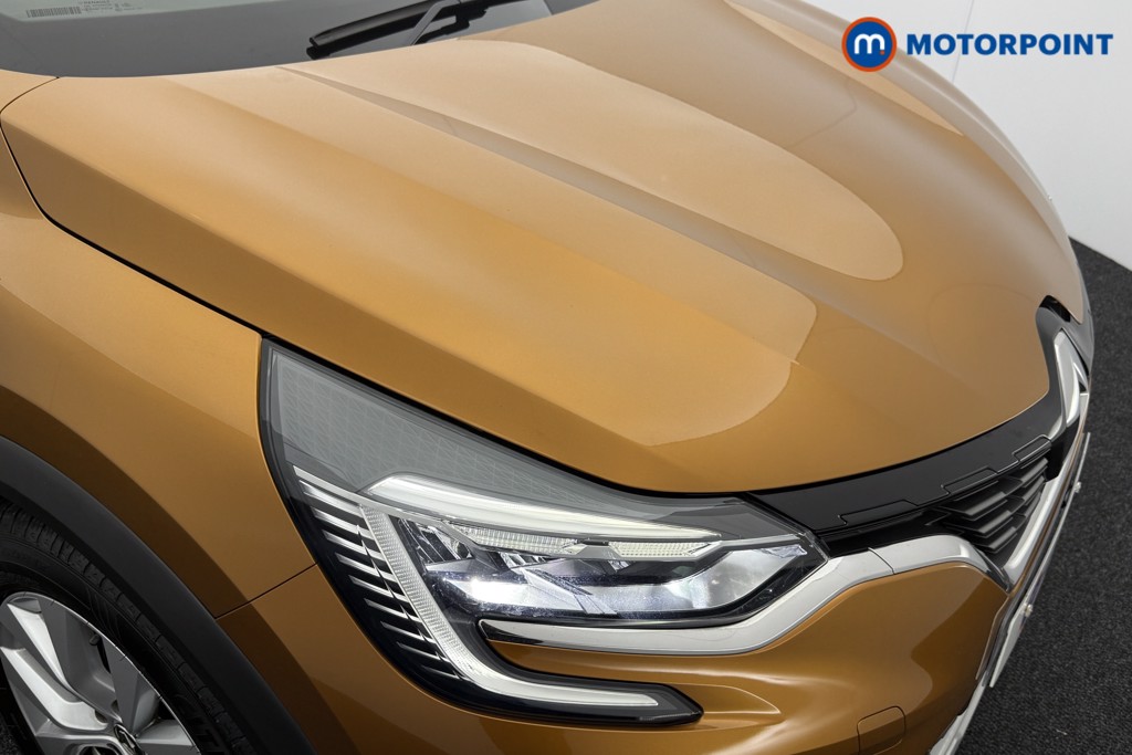 Renault Captur Iconic Manual Petrol SUV - Stock Number (1559454) - 14th supplementary image