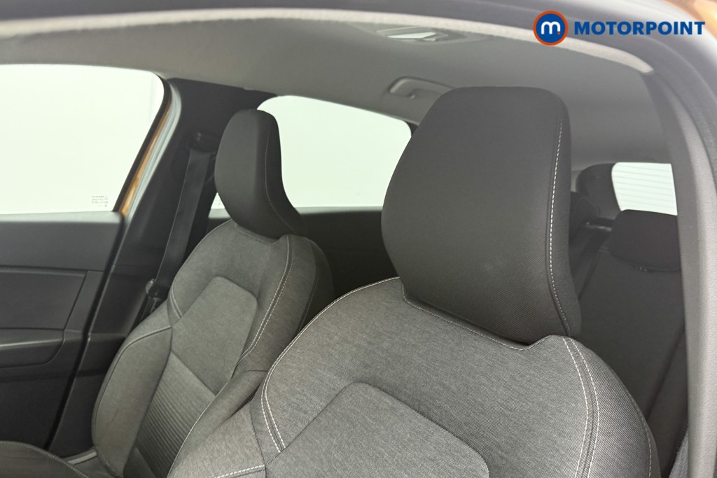 Renault Captur Iconic Manual Petrol SUV - Stock Number (1559454) - 18th supplementary image