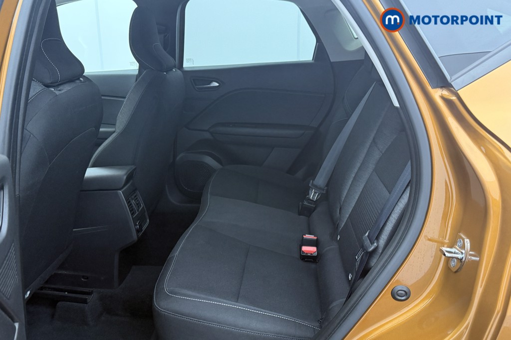Renault Captur Iconic Manual Petrol SUV - Stock Number (1559454) - 19th supplementary image