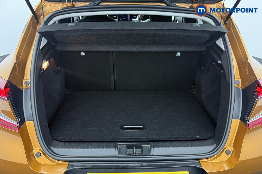 Renault Captur Iconic Manual Petrol SUV - Stock Number (1559454) - 23rd supplementary image