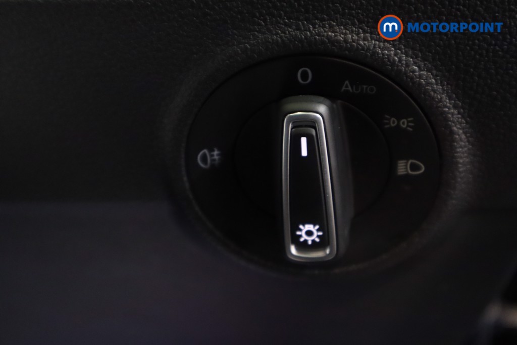 Volkswagen T-Roc Black Edition Automatic Petrol SUV - Stock Number (1559497) - 9th supplementary image