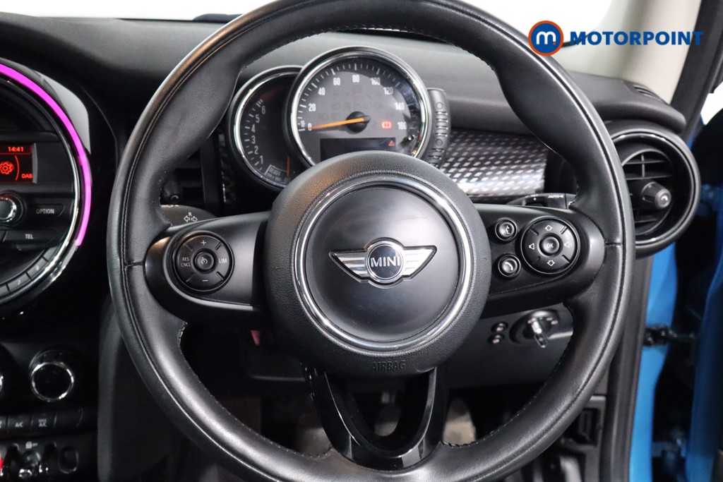 Mini Hatchback Cooper S Manual Petrol Hatchback - Stock Number (1559570) - 6th supplementary image