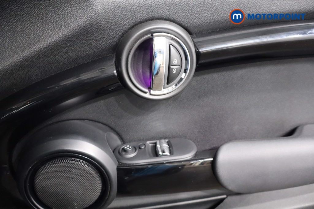 Mini Hatchback Cooper S Manual Petrol Hatchback - Stock Number (1559570) - 20th supplementary image