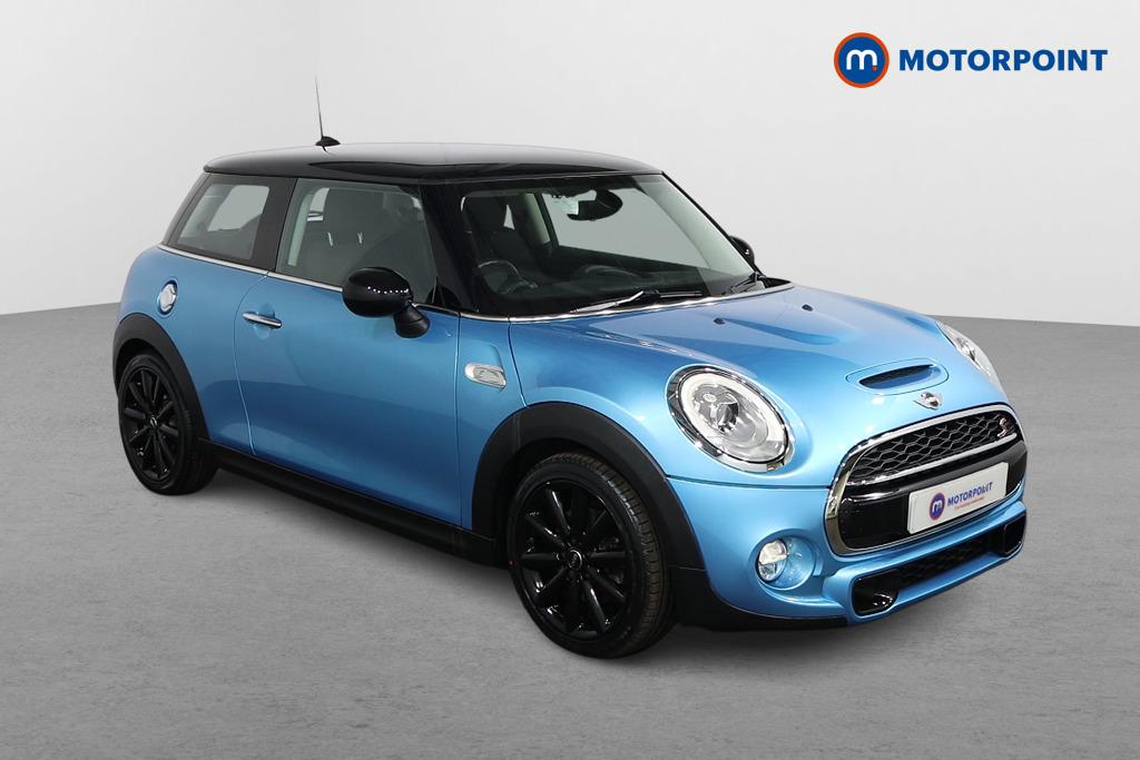 Mini Hatchback Cooper S Manual Petrol Hatchback - Stock Number (1559570) - Drivers side front corner