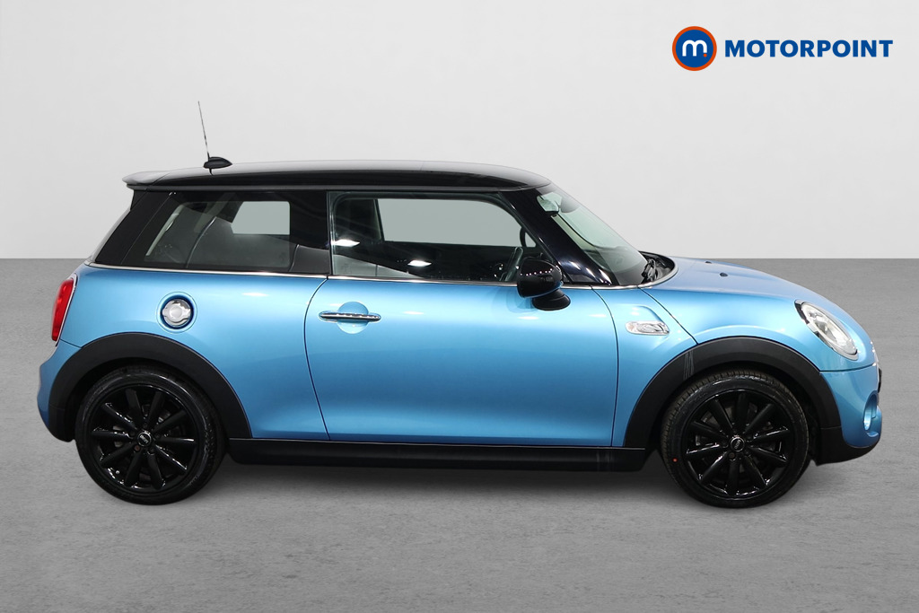 Mini Hatchback Cooper S Manual Petrol Hatchback - Stock Number (1559570) - Drivers side