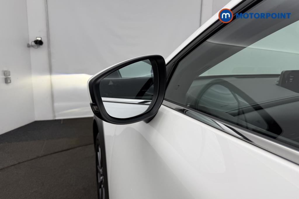 Mazda Cx-30 Centre-Line Manual Petrol-Electric Hybrid SUV - Stock Number (1560124) - 29th supplementary image
