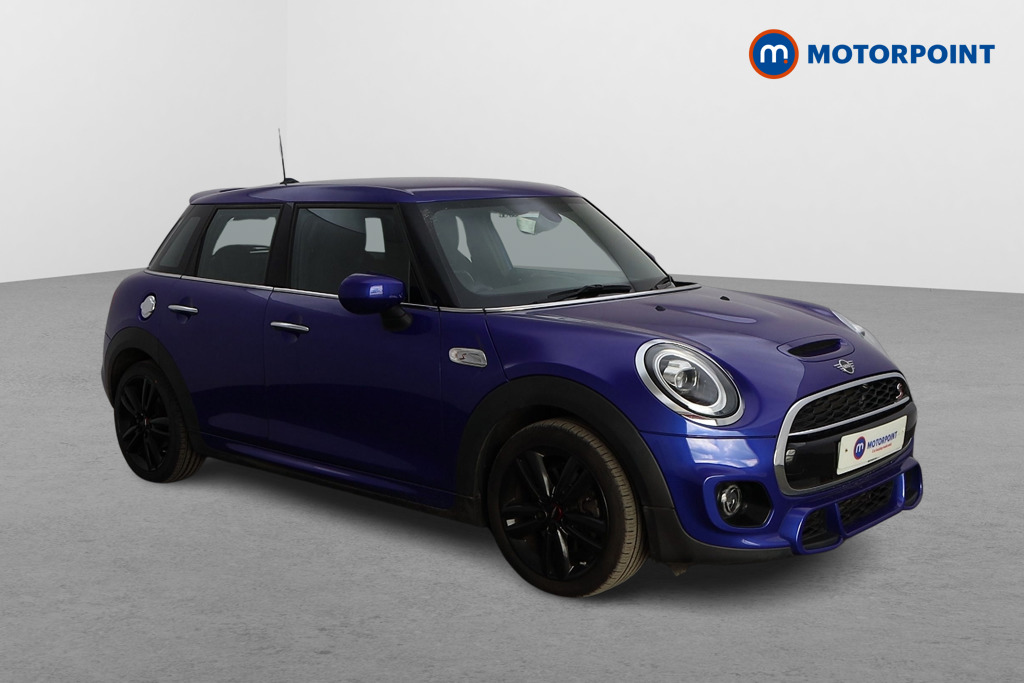 Mini Hatchback Cooper S Sport Automatic Petrol Hatchback - Stock Number (1560180) - Drivers side front corner