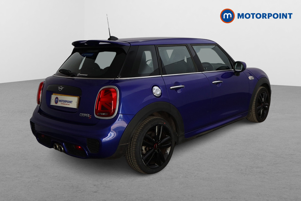 Mini Hatchback Cooper S Sport Automatic Petrol Hatchback - Stock Number (1560180) - Drivers side rear corner