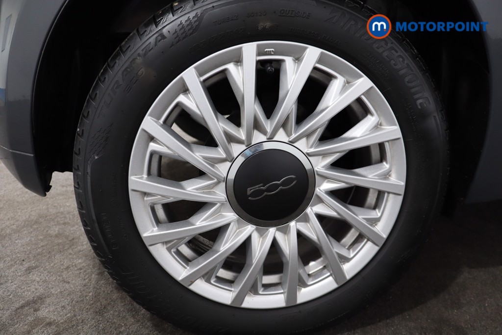 Fiat 500 Dolcevita Manual Petrol-Electric Hybrid Hatchback - Stock Number (1560779) - 9th supplementary image