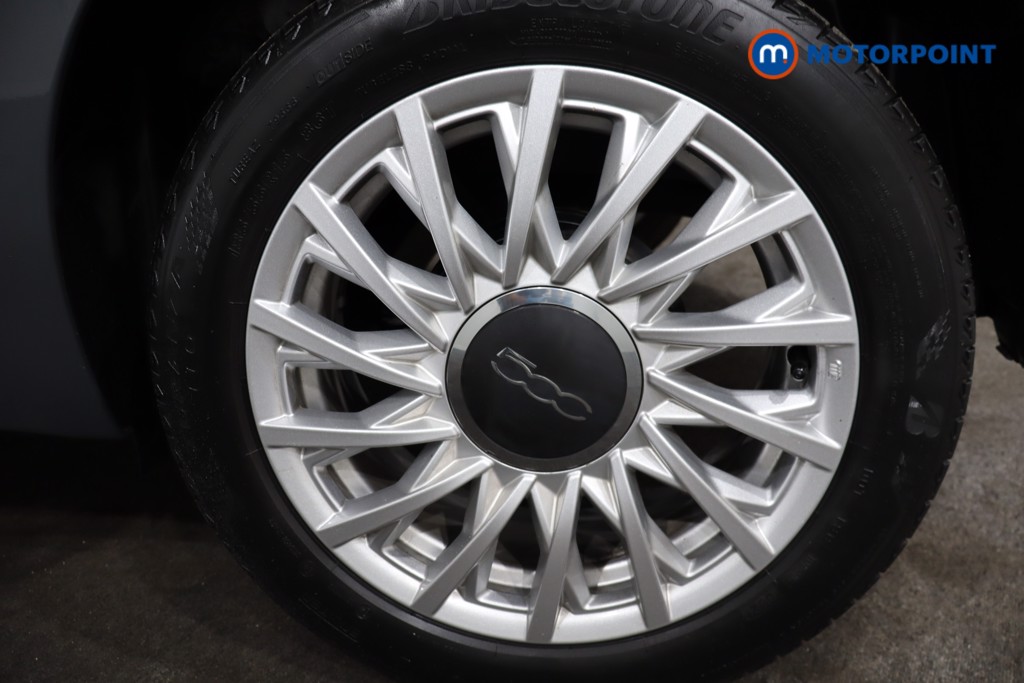 Fiat 500 Dolcevita Manual Petrol-Electric Hybrid Hatchback - Stock Number (1560779) - 12th supplementary image