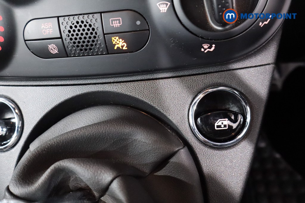 Fiat 500 Dolcevita Manual Petrol-Electric Hybrid Hatchback - Stock Number (1560779) - 20th supplementary image