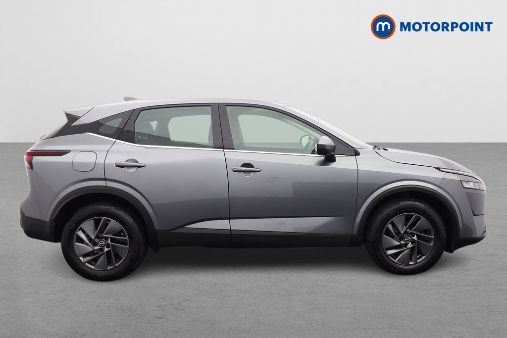 Nissan Qashqai Acenta Premium Automatic Petrol SUV - Stock Number (1560995) - Drivers side