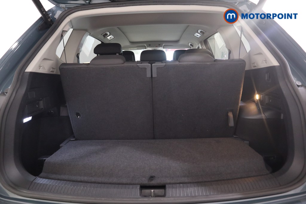 Volkswagen Tiguan Allspace Elegance Automatic Petrol SUV - Stock Number (1561068) - 15th supplementary image