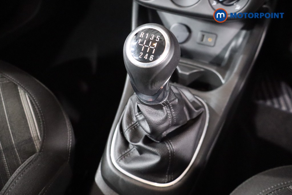 Vauxhall Corsa Limited Edition Manual Petrol Hatchback - Stock Number (1561408) - 14th supplementary image