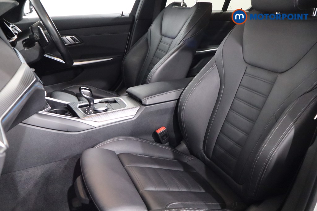 BMW 3 Series M Sport Automatic Petrol Plug-In Hybrid Saloon - Stock Number (1561460) - 4th supplementary image