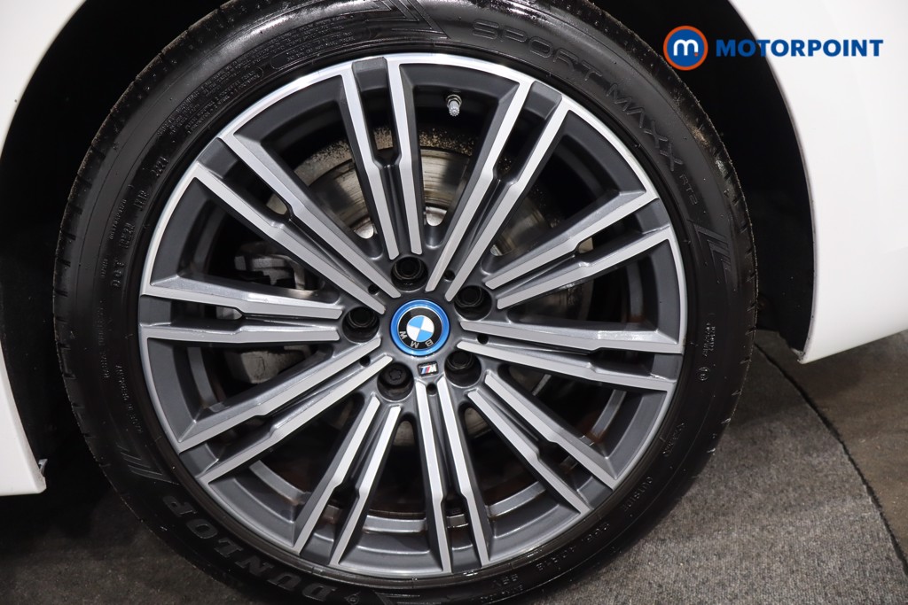 BMW 3 Series M Sport Automatic Petrol Plug-In Hybrid Saloon - Stock Number (1561460) - 12th supplementary image
