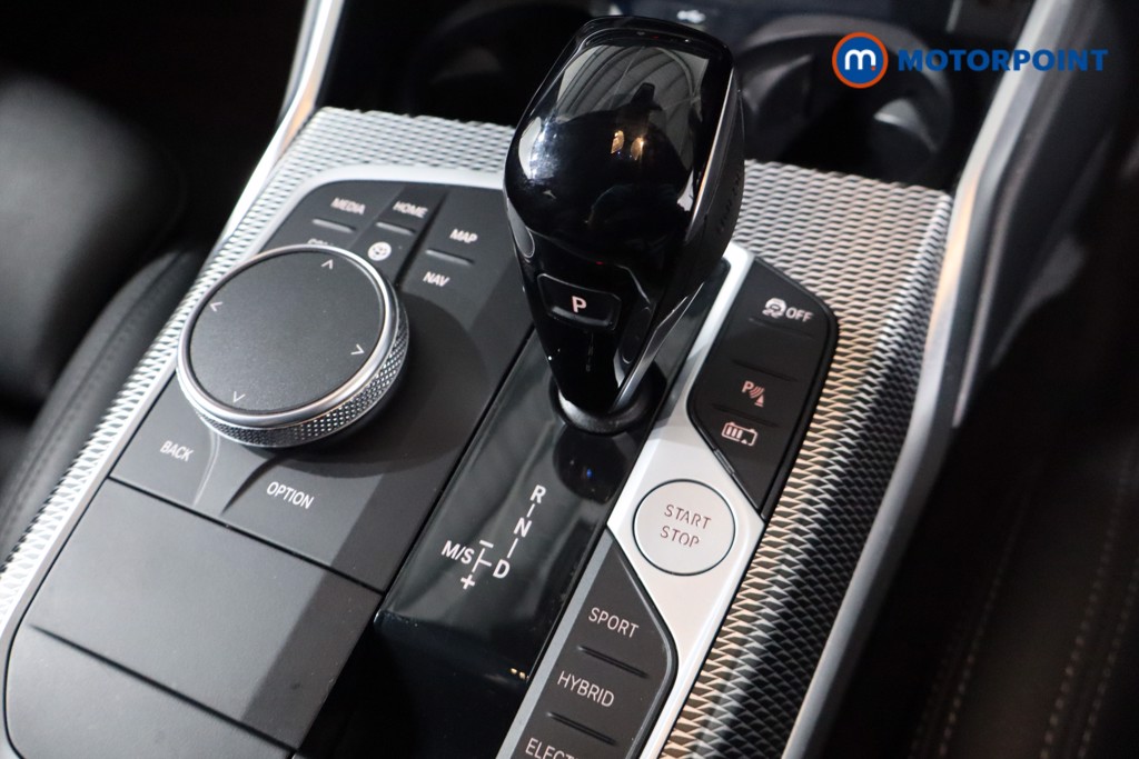 BMW 3 Series M Sport Automatic Petrol Plug-In Hybrid Saloon - Stock Number (1561460) - 14th supplementary image