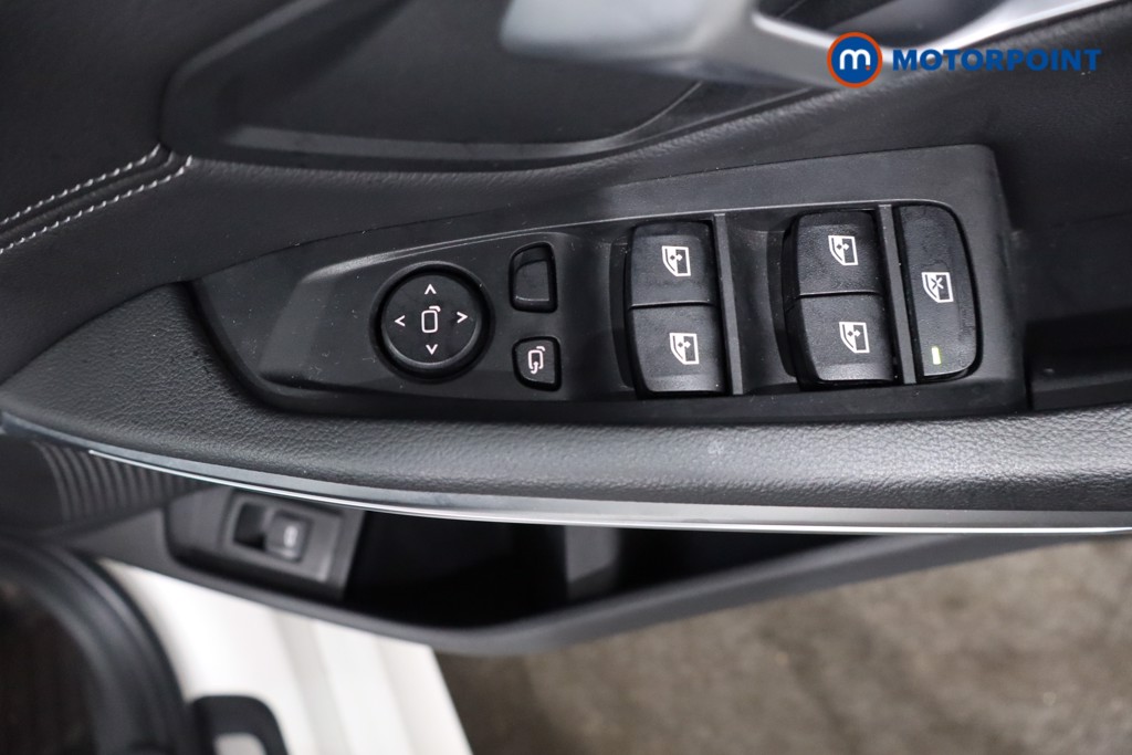 BMW 3 Series M Sport Automatic Petrol Plug-In Hybrid Saloon - Stock Number (1561460) - 18th supplementary image