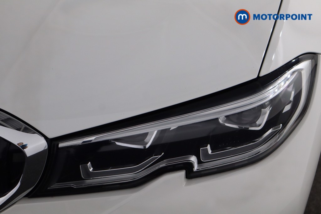 BMW 3 Series M Sport Automatic Petrol Plug-In Hybrid Saloon - Stock Number (1561460) - 27th supplementary image