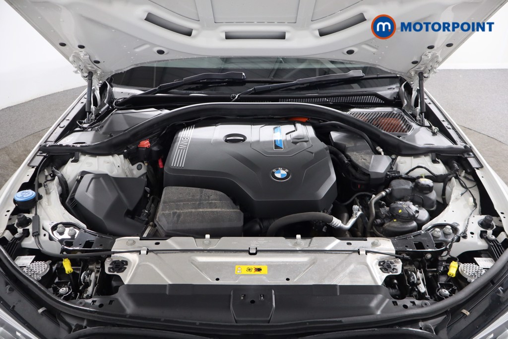 BMW 3 Series M Sport Automatic Petrol Plug-In Hybrid Saloon - Stock Number (1561460) - 29th supplementary image