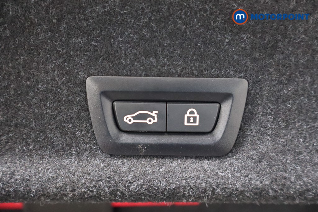 BMW 3 Series M Sport Automatic Petrol Plug-In Hybrid Saloon - Stock Number (1561460) - 34th supplementary image
