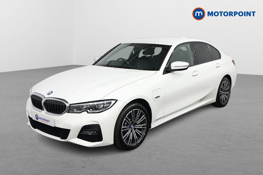 BMW 3 Series M Sport Automatic Petrol Plug-In Hybrid Saloon - Stock Number (1561460) - Passenger side front corner