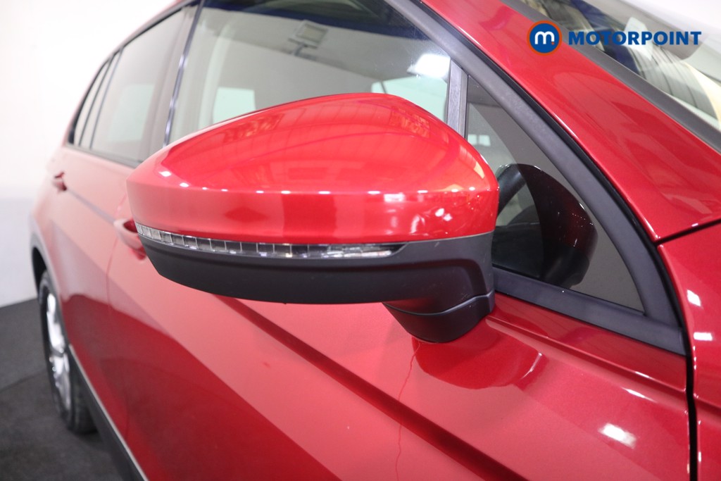 Volkswagen Tiguan Life Automatic Diesel SUV - Stock Number (1561509) - 22nd supplementary image