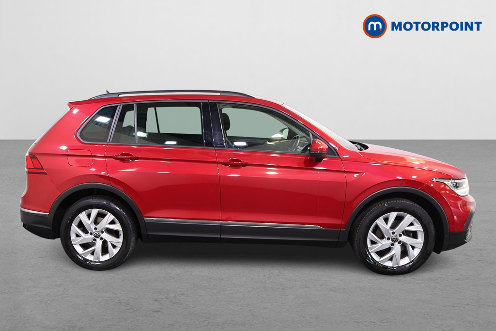 Volkswagen Tiguan Life Automatic Diesel SUV - Stock Number (1561509) - Drivers side