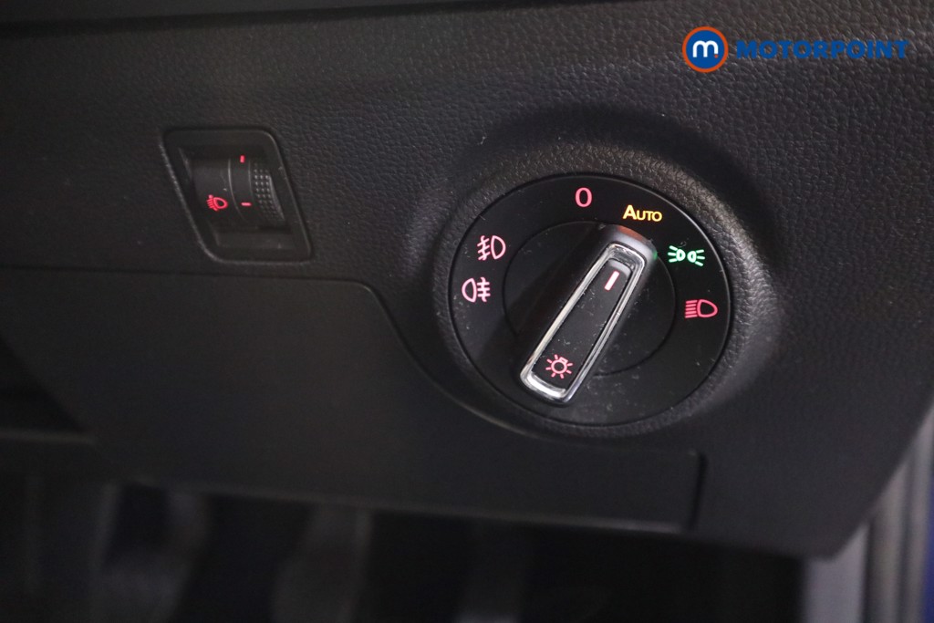 Seat Ibiza SE Manual Petrol Hatchback - Stock Number (1561914) - 9th supplementary image