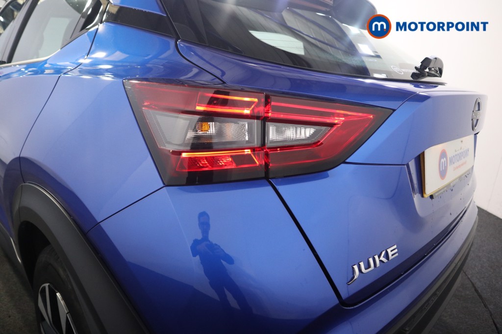 Nissan Juke Acenta Premium Manual Petrol SUV - Stock Number (1561974) - 19th supplementary image
