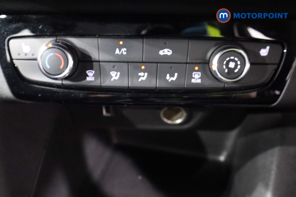Vauxhall Corsa Elite Manual Petrol Hatchback - Stock Number (1562023) - 16th supplementary image