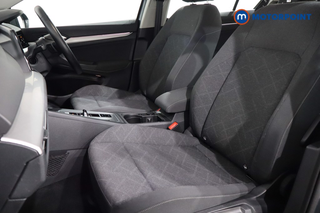 Volkswagen Golf Life Automatic Petrol Hatchback - Stock Number (1562442) - 4th supplementary image