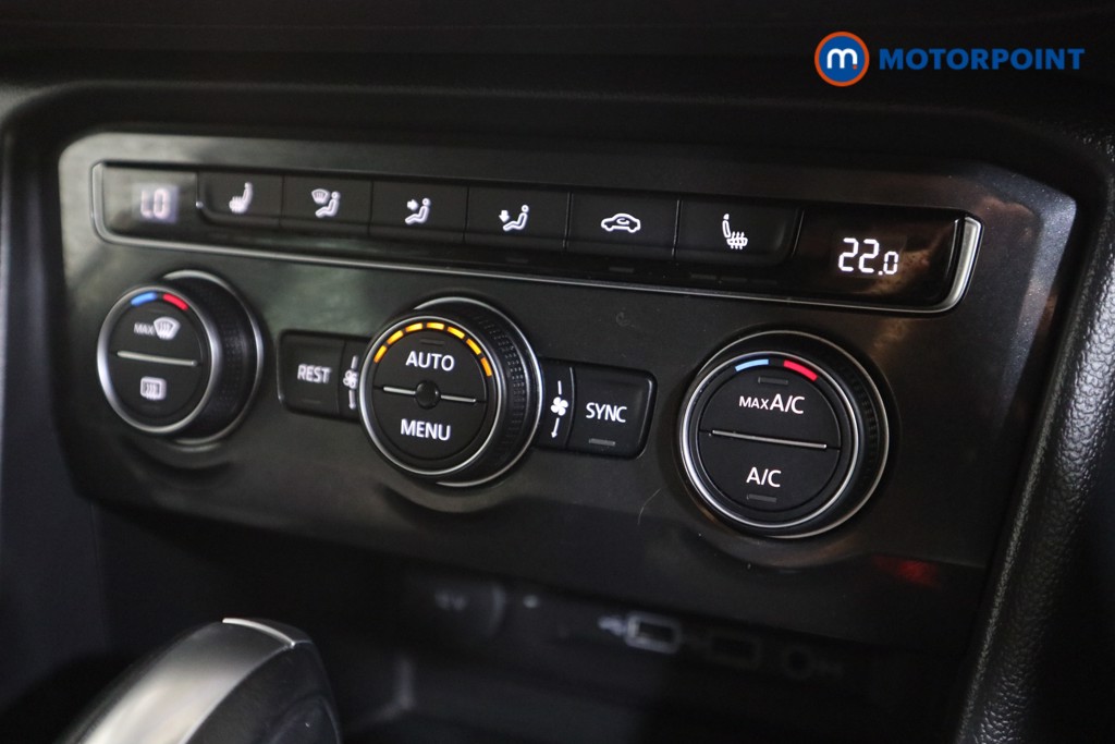 Volkswagen Tiguan R-Line Tech Automatic Diesel SUV - Stock Number (1562629) - 8th supplementary image