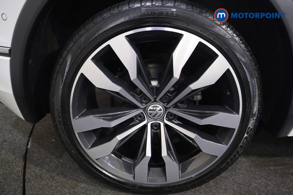 Volkswagen Tiguan R-Line Tech Automatic Diesel SUV - Stock Number (1562629) - 19th supplementary image